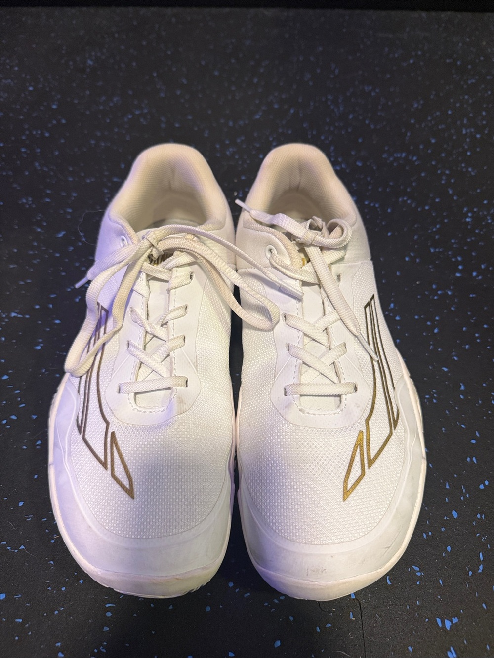 Avancus lifting shoes